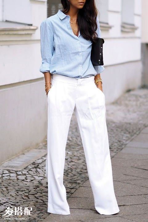 白色宽松长裤+蓝色条纹衬衫
