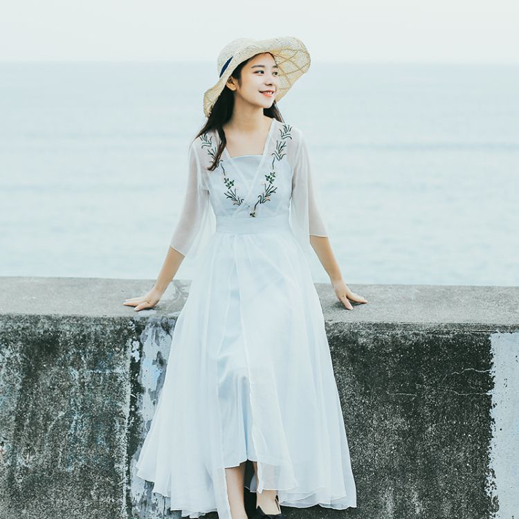今夏要清凉也要美貌的穿搭,必不可少屋顶秧田工装